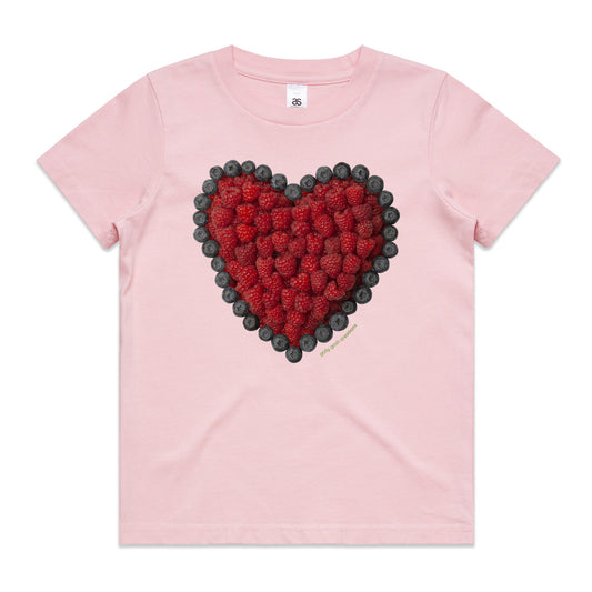 A berry heart soft pink kids tee shirt from Golly Gosh Creations. Size 2 - 16 years. Handcrafted from fresh summer berries. A quality cotton garment.