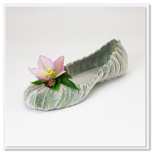A lambs ear helleborus shoe greeting card from Golly Gosh Creations. Created from lambs ear leaves with a pretty helleborus flower. Size 142 x 142 mm.